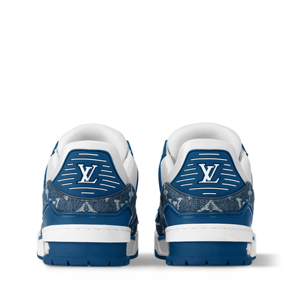 Trainer Blue
